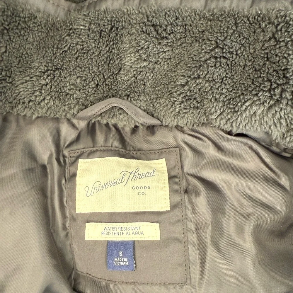 Universal Thread Dark Gray Fur-Trimmed Puffer Coat - Picture 4 of 8